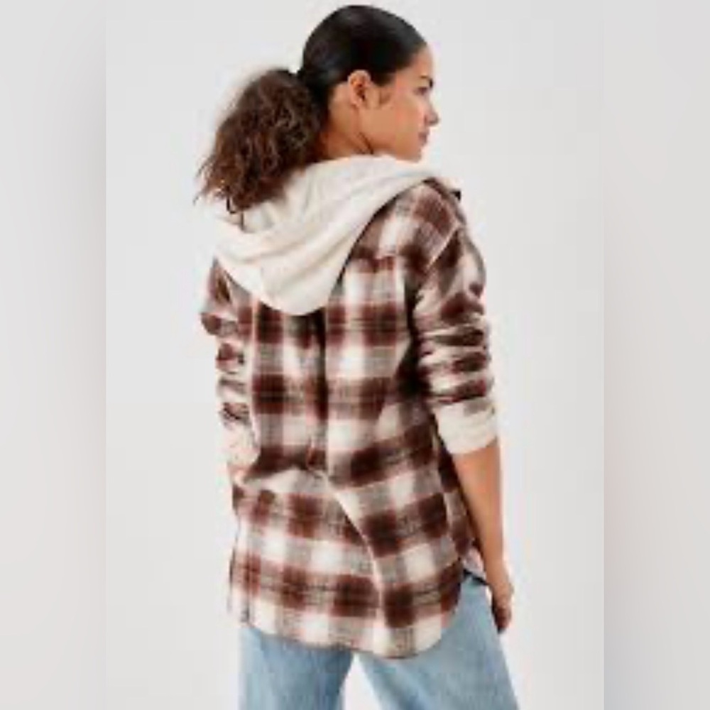 American Eagle Outfitters Brown Plaid Hooded Shacket